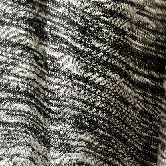 White House Black Market Maxi cardigan with pockets very thin beautiful - Picture 4 of 4